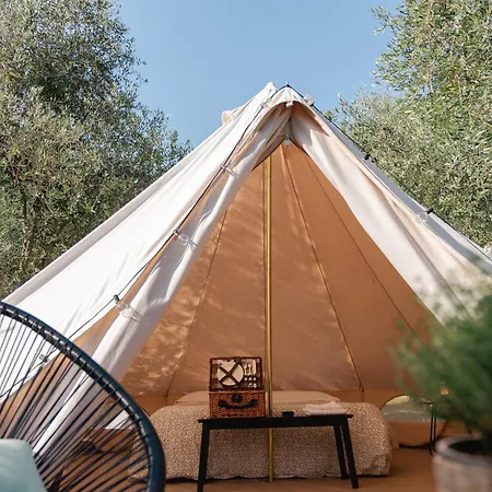 Tendu Deluxe * Chiusanico